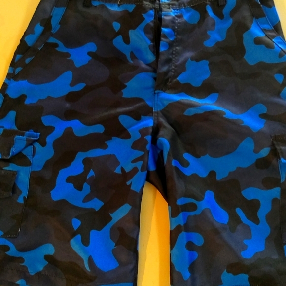 COPY - Clothes bundle - Picture 1 of 4